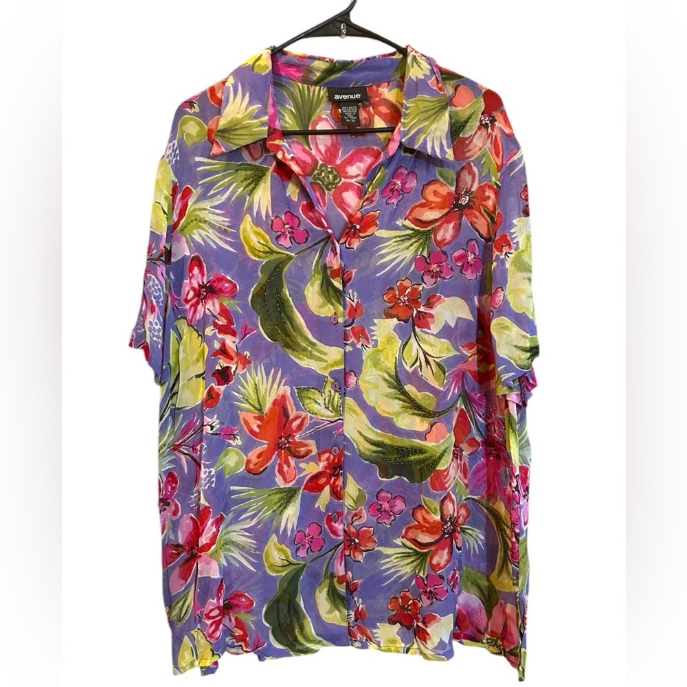 Avenue Purple Pink Short Sleeve Button Down‎ Shirt